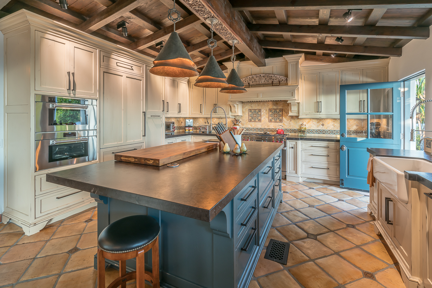 Montecito modern kitchen